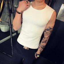 背心男孩吃瓜,背心男孩的瓜田奇遇记