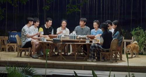 周晨吃瓜群众,吃瓜群众的视角，揭秘娱乐圈风云  第2张