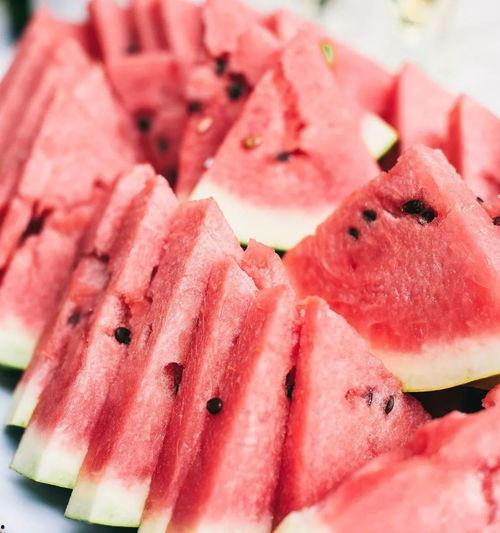 吃瓜群众经历,一场娱乐圈风云变幻的幕后故事  第3张